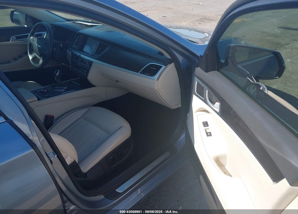 2017 GENESIS G80 VIN: KMHGN4JE6HU187780