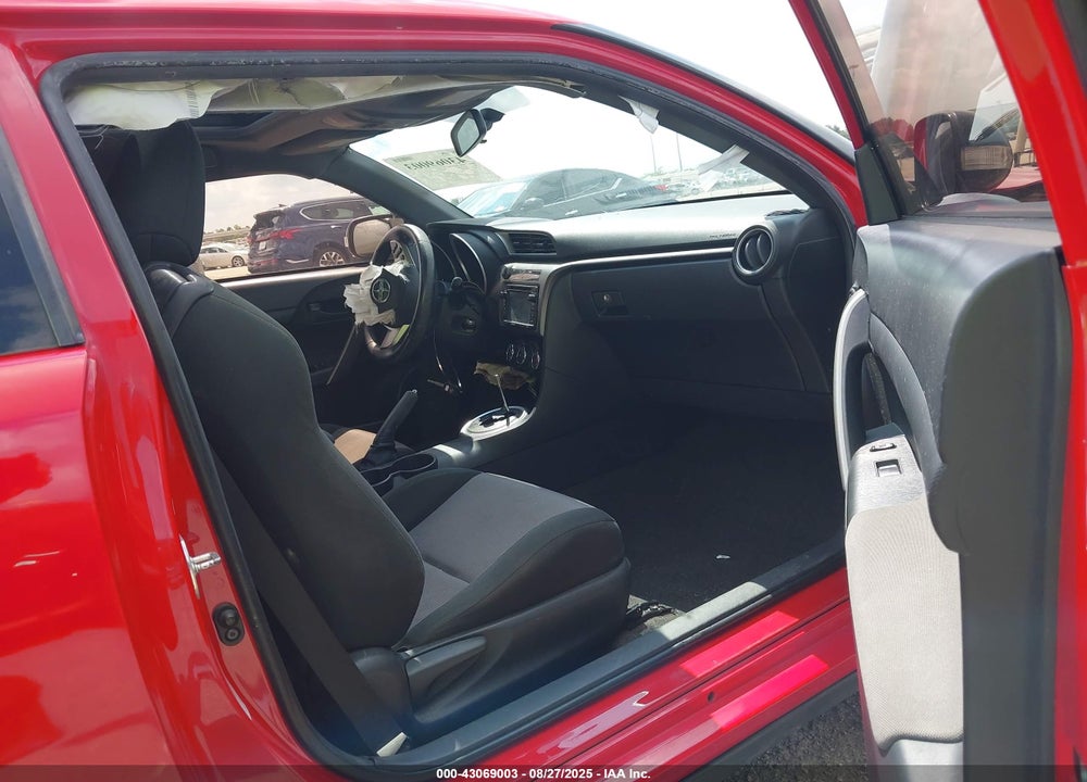 2015 SCION TC VIN: JTKJF5C7XFJ011771