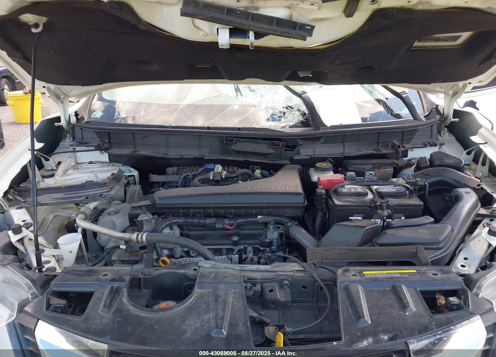 2017 NISSAN ROGUE VIN: JN8AT2MT5HW131529