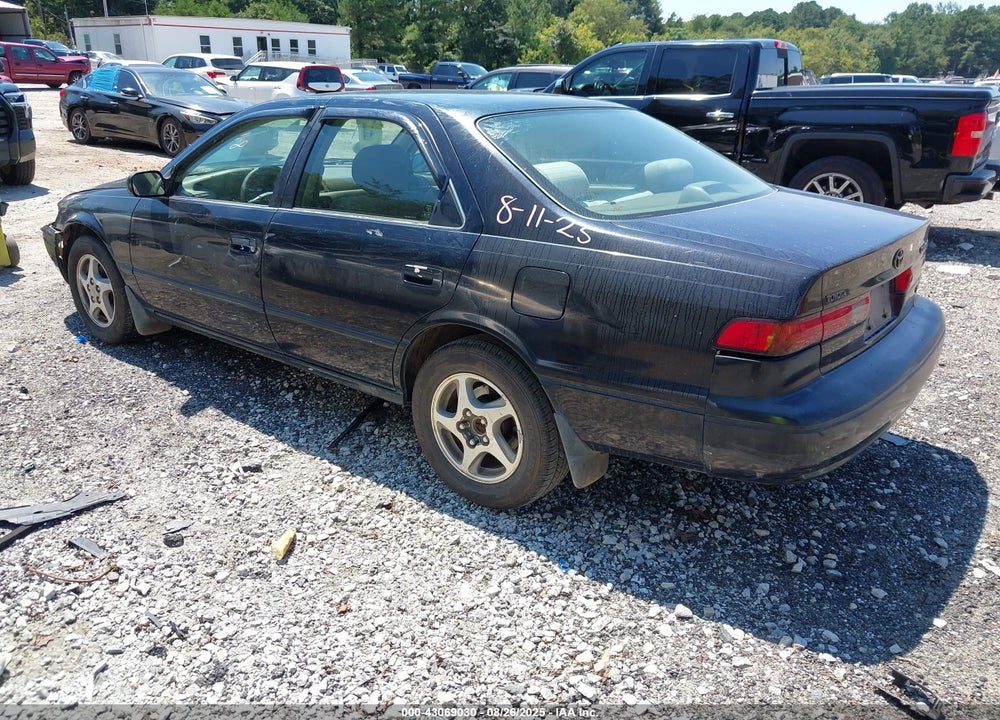 1999 TOYOTA CAMRY LE V6 VIN: JT2BF28K2X0230604