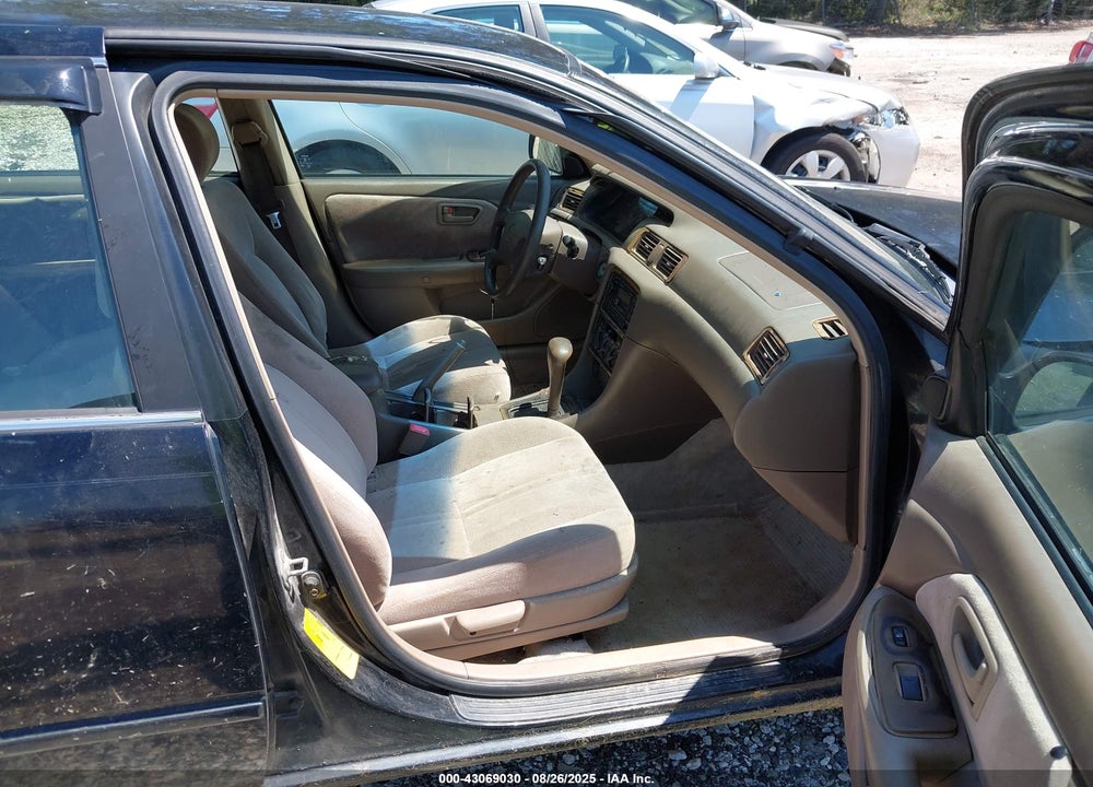 1999 TOYOTA CAMRY LE V6 VIN: JT2BF28K2X0230604