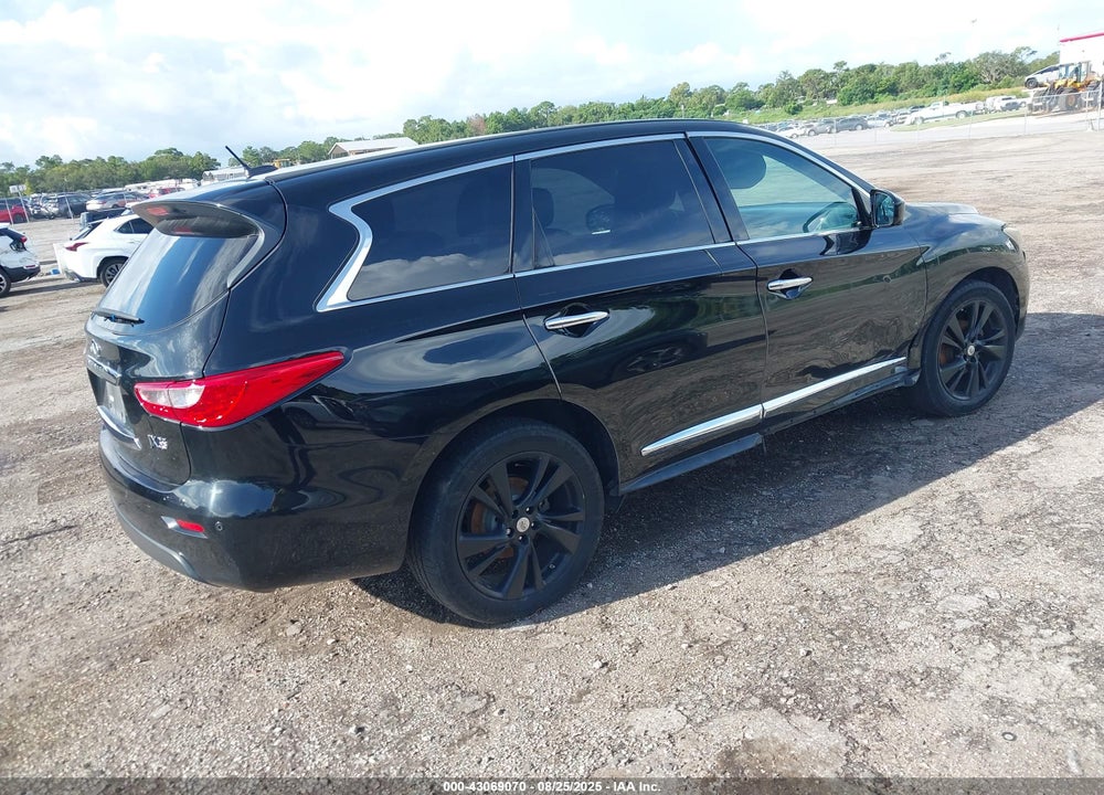 2013 INFINITI JX35 VIN: 5N1AL0MN0DC310831