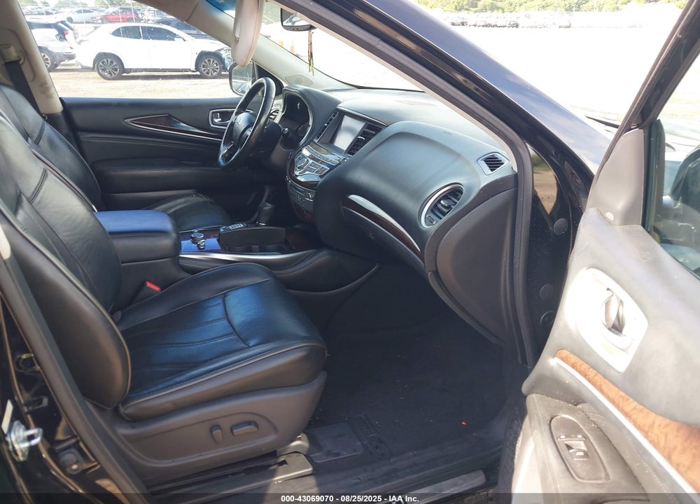 2013 INFINITI JX35 VIN: 5N1AL0MN0DC310831