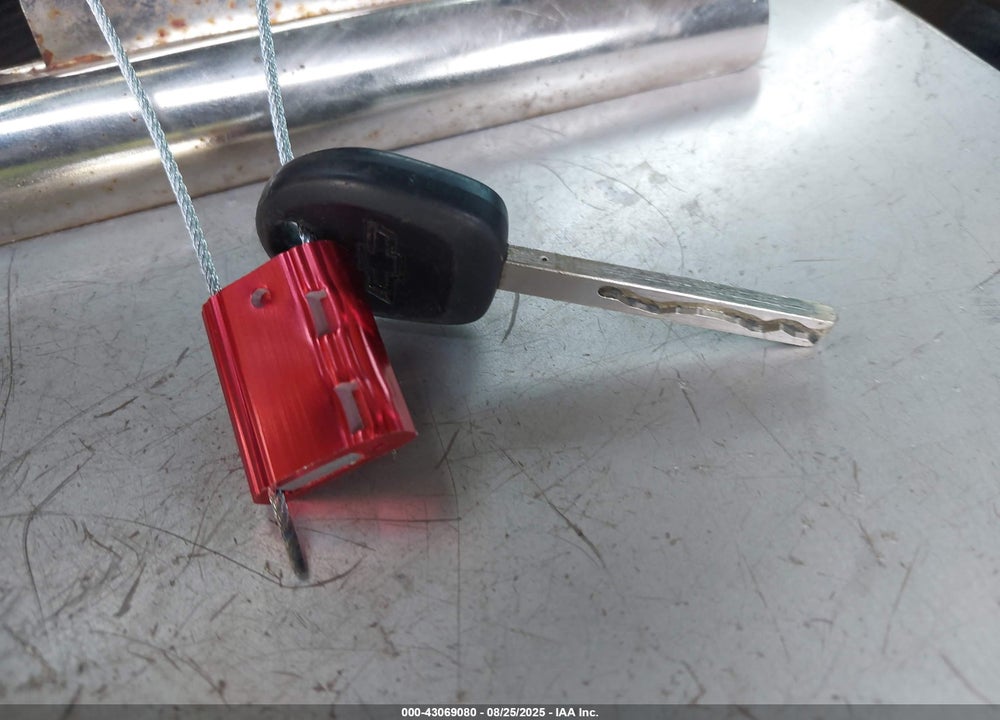 2015 CHEVROLET SILVERADO 1500 VIN: 3GCUKREC9FG195975