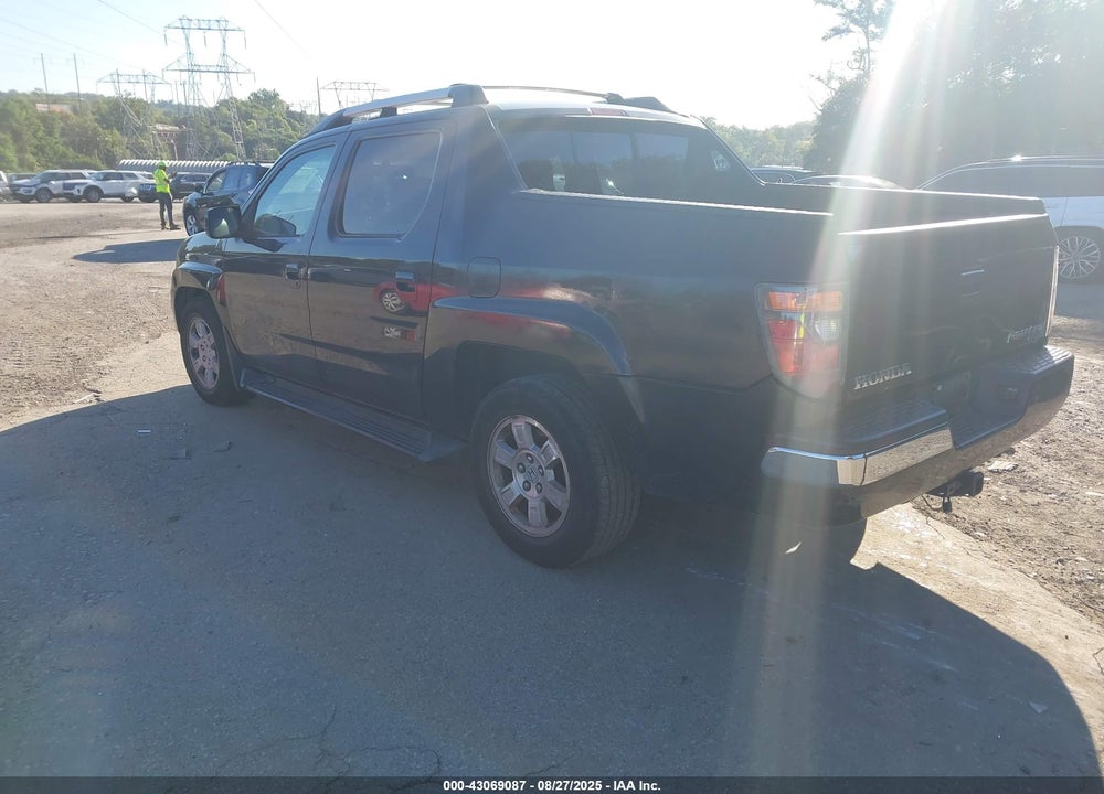2006 HONDA RIDGELINE RTL VIN: 2HJYK16586H519027