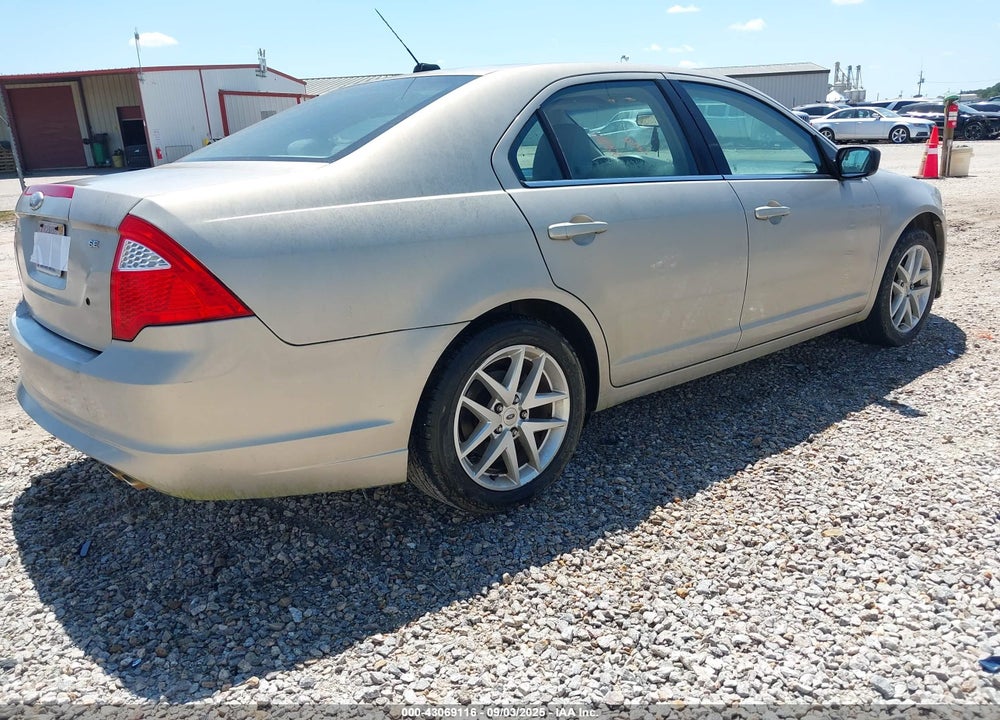 2010 FORD FUSION VIN: 3FAHP0HA2AR265845