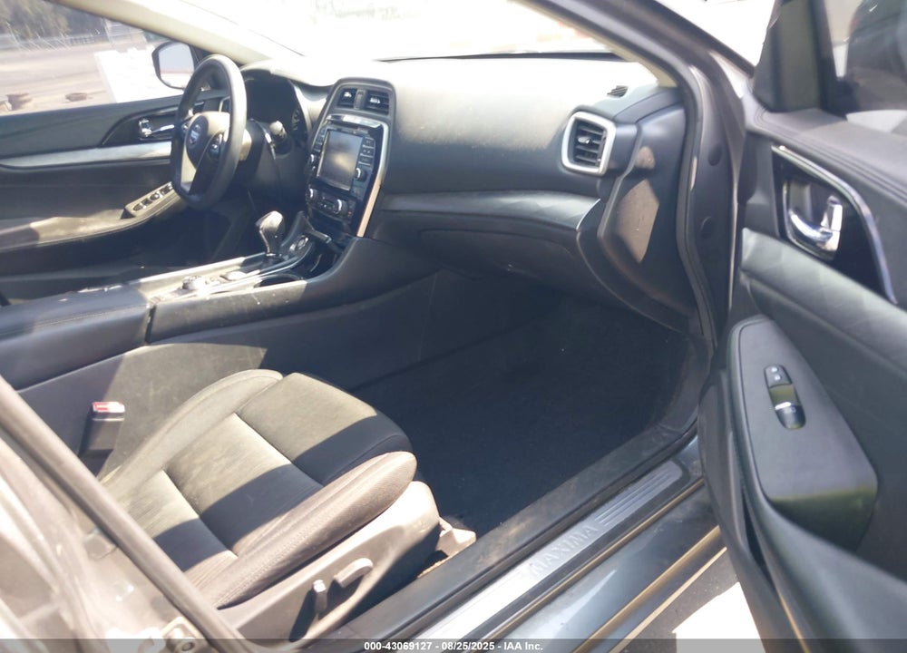 2018 NISSAN MAXIMA VIN: 1N4AA6AP6JC409819