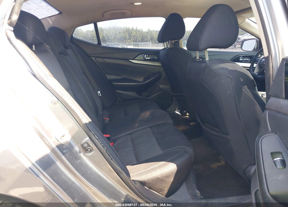 2018 NISSAN MAXIMA VIN: 1N4AA6AP6JC409819