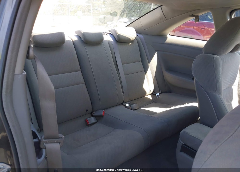 2010 HONDA CIVIC VIN: 2HGFG1B85AH530994