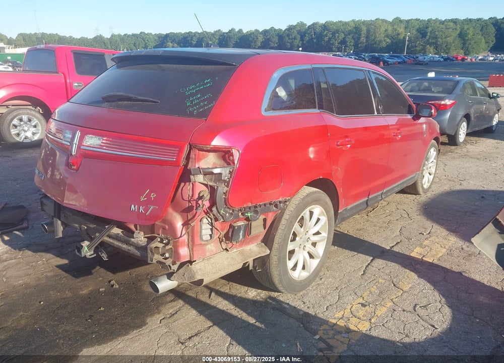 2010 LINCOLN MKT VIN: 2LMHJ5FR5ABJ11713
