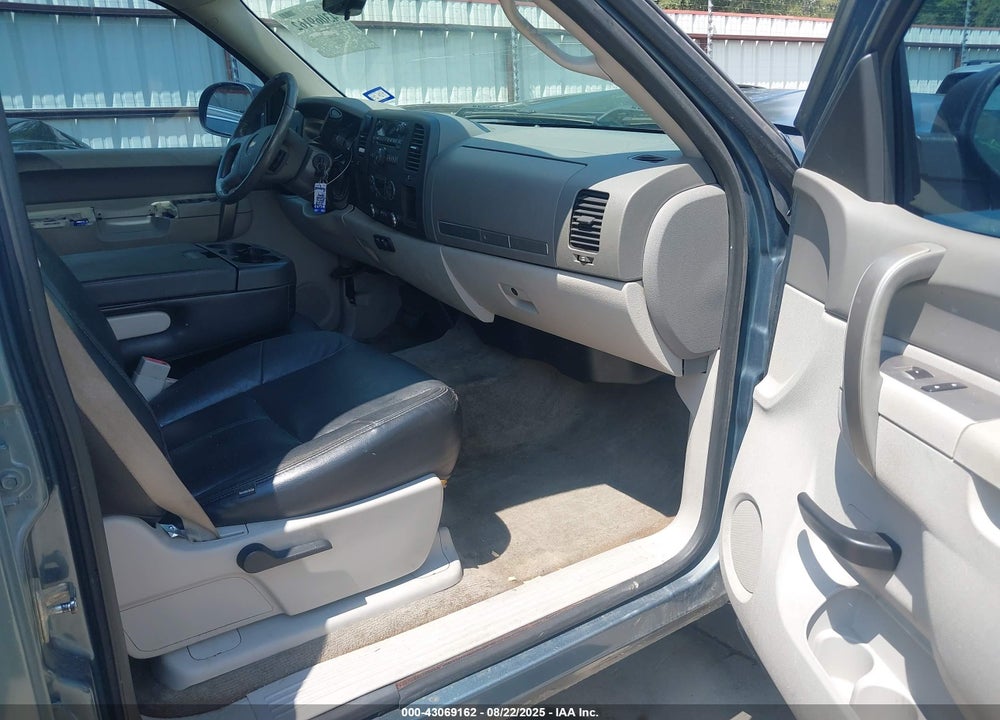 2013 CHEVROLET SILVERADO 1500 VIN: 3GCPCSE06DG373068