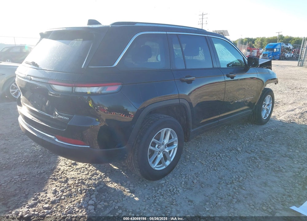 2023 JEEP GRAND CHEROKEE VIN: 1C4RJHAG2PC647720