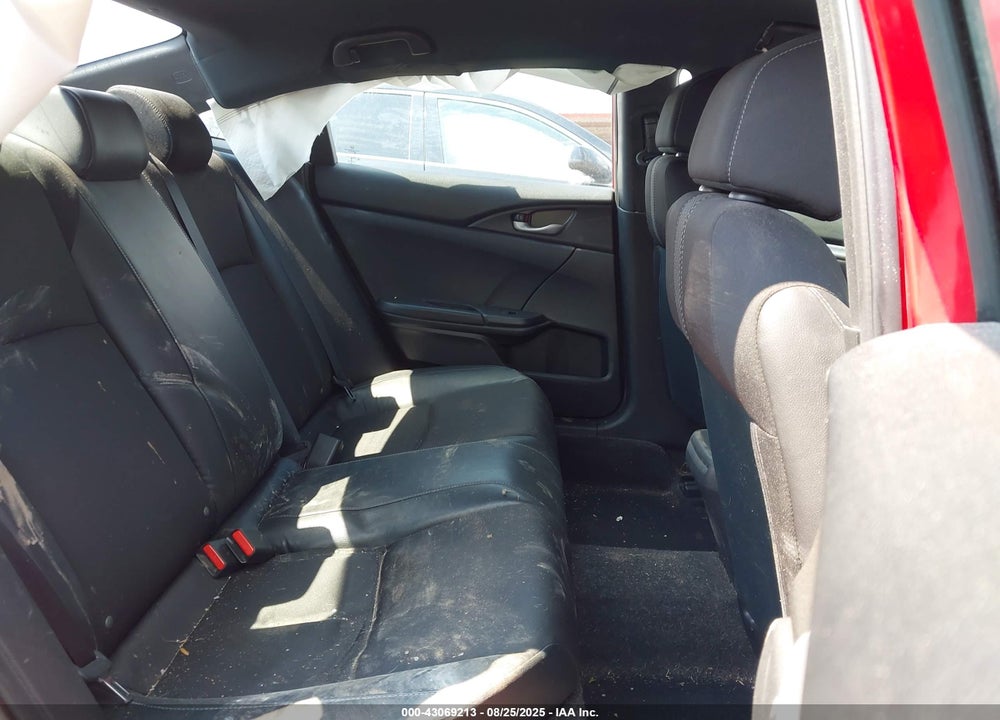 2019 HONDA CIVIC VIN: 2HGFC2F87KH524563