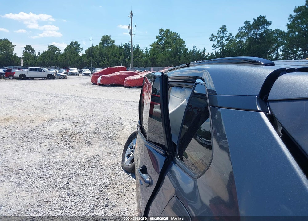 2021 TOYOTA RAV4 XLE VIN: JTMW1RFVXMD071655