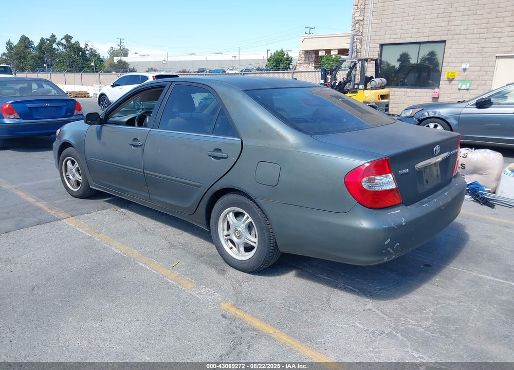 2002 TOYOTA CAMRY LE VIN: JTDBE32K820102546