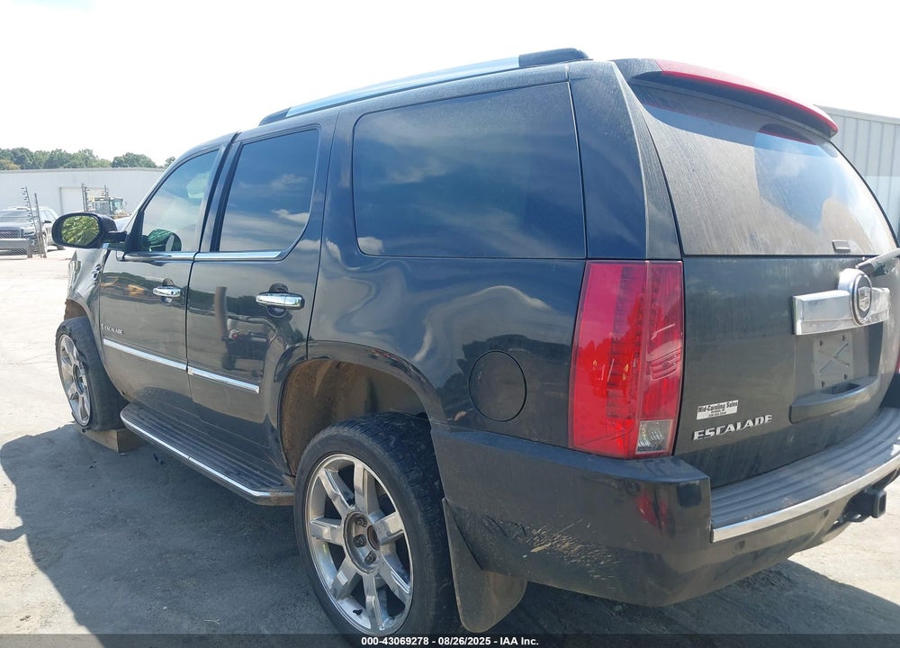 2007 CADILLAC ESCALADE STANDARD VIN: 1GYFK63837R158499