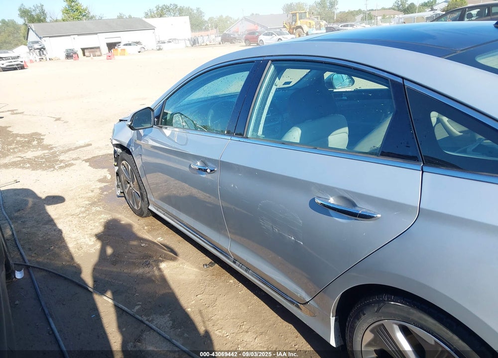 2018 HYUNDAI SONATA HYBRID VIN: KMHE34L38JA083498