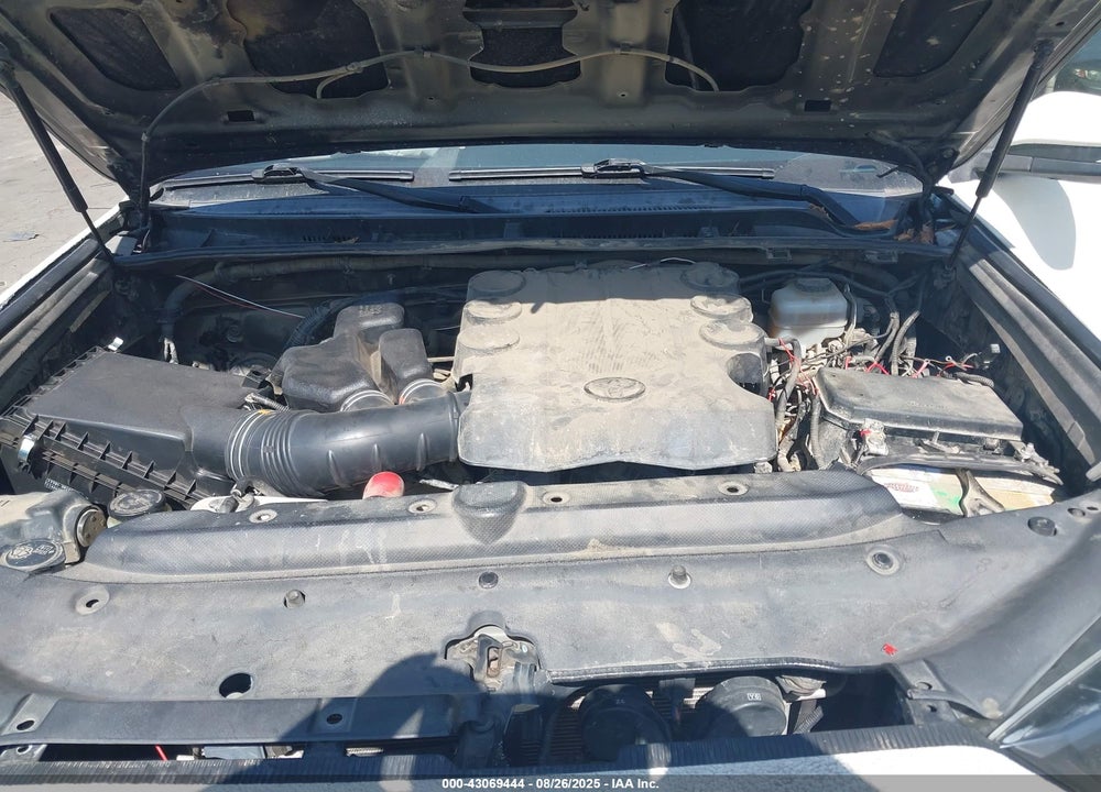 2014 TOYOTA 4RUNNER TRAIL PREMIUM VIN: JTEBU5JR0E5201930