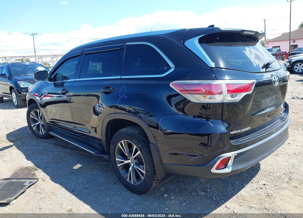 2016 TOYOTA HIGHLANDER VIN: 5TDJKRFH5GS356144