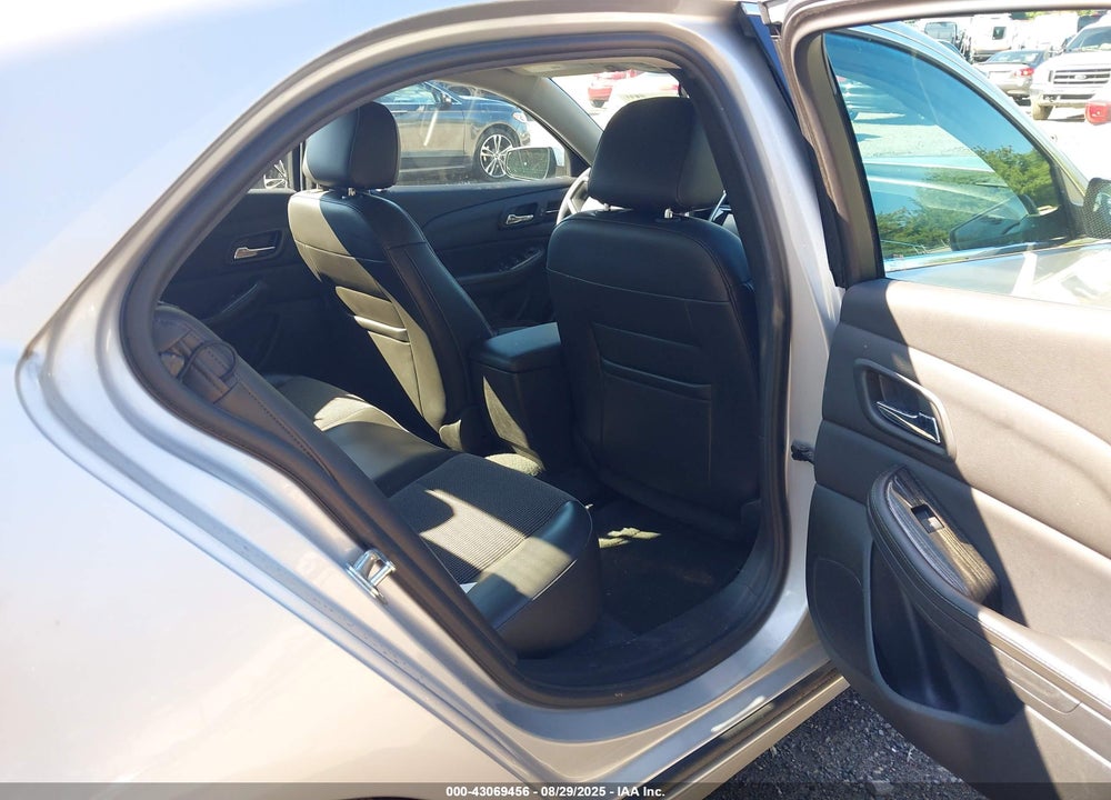 2014 CHEVROLET MALIBU VIN: 1G11C5SLXEF210814
