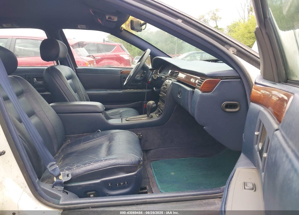 1996 CADILLAC SEVILLE SLS VIN: 1G6KS52YXTU812361