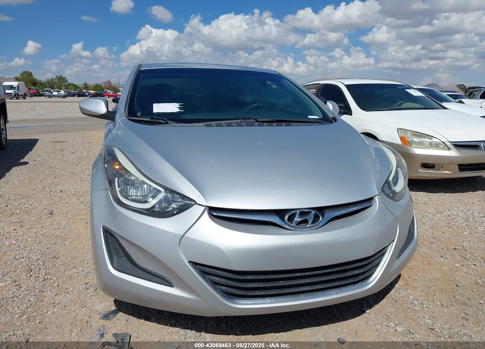 2015 HYUNDAI ELANTRA VIN: 5NPDH4AE9FH549607