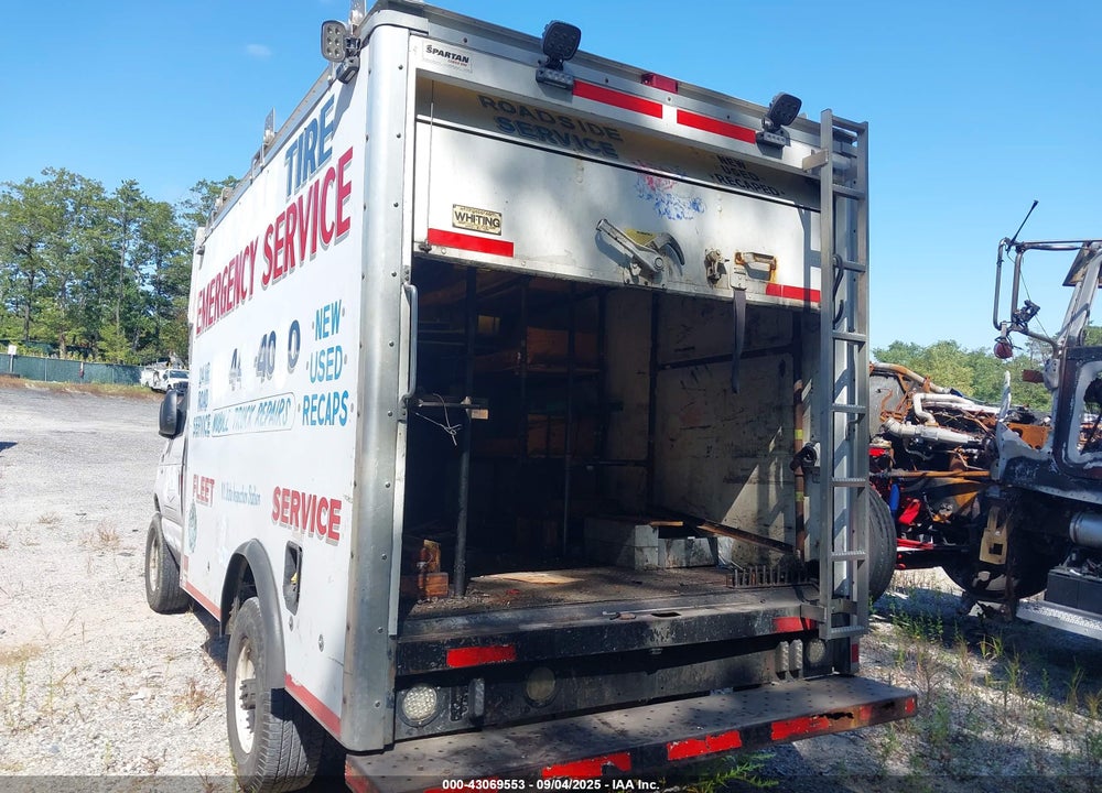 2016 FORD E-350 CUTAWAY VIN: 1FDWE3FL8GDC30608