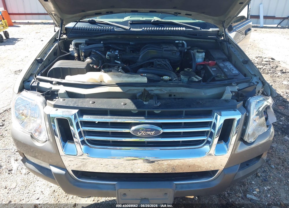 2007 FORD EXPLORER SPORT TRAC XLT VIN: 1FMEU31K87UA25819
