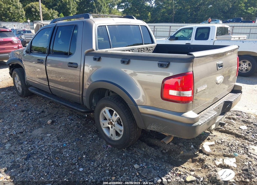 2007 FORD EXPLORER SPORT TRAC XLT VIN: 1FMEU31K87UA25819