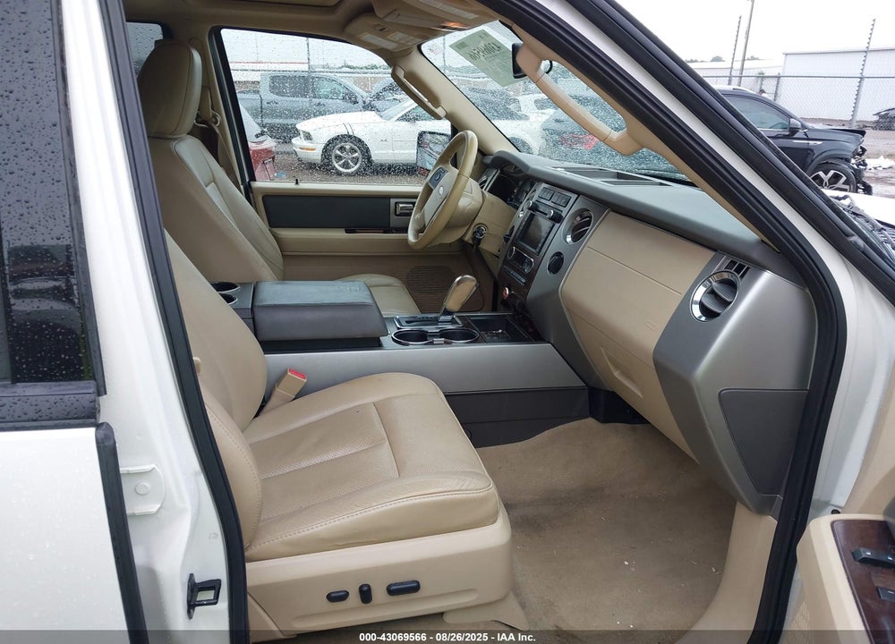 2013 FORD EXPEDITION VIN: 1FMJK1H50DEF63915