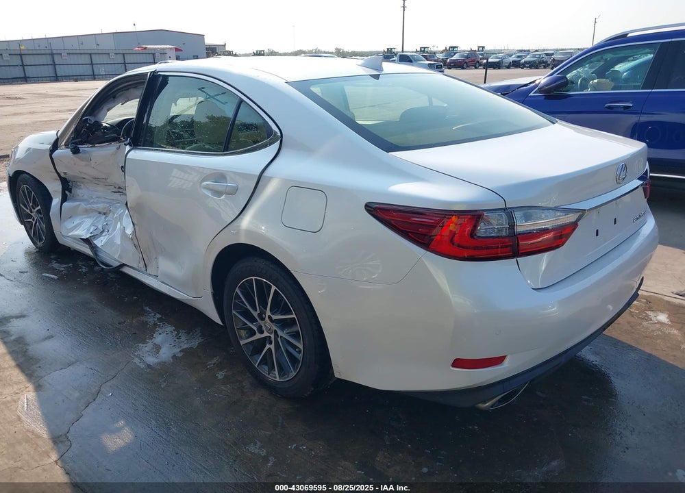 2016 LEXUS ES 350 VIN: JTHBK1GG3G2223643