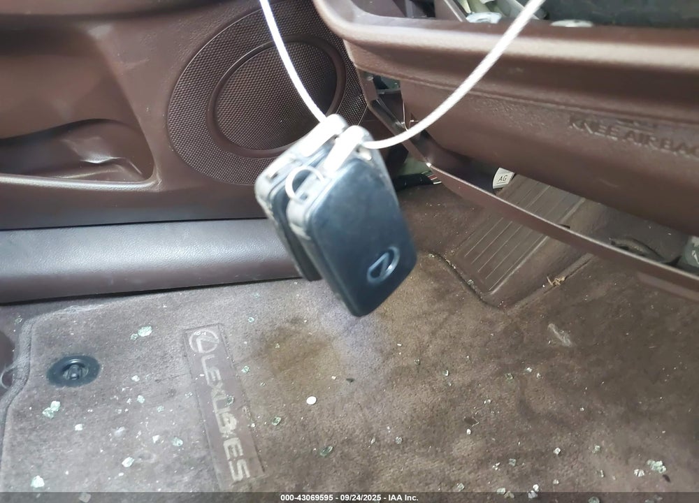2016 LEXUS ES 350 VIN: JTHBK1GG3G2223643