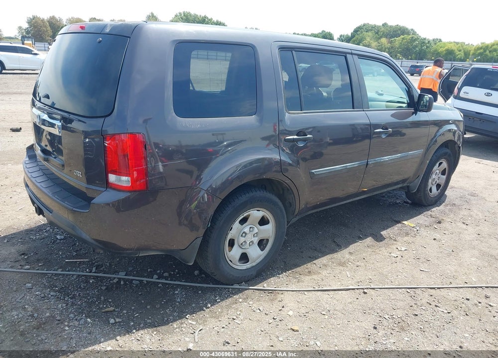 2014 HONDA PILOT VIN: 5FNYF3H25EB016146