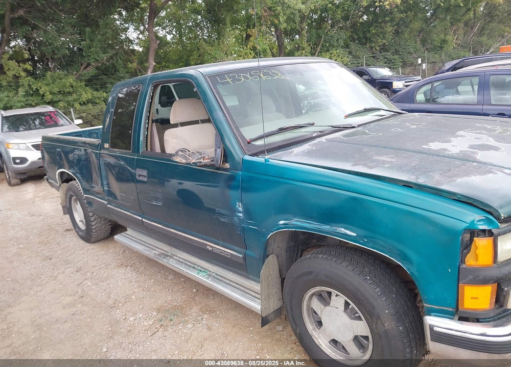 1997 CHEVROLET C1500 FLEETSIDE VIN: 2GCEC19M5V1103547