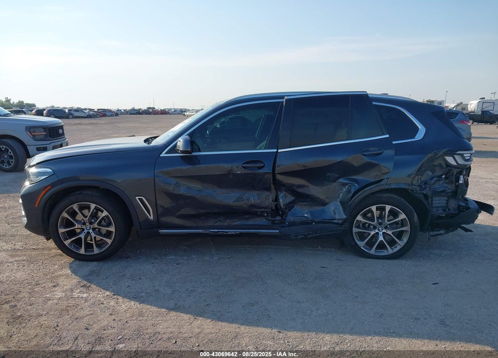2022 BMW X5 VIN: 5UXCR6C07N9L89366