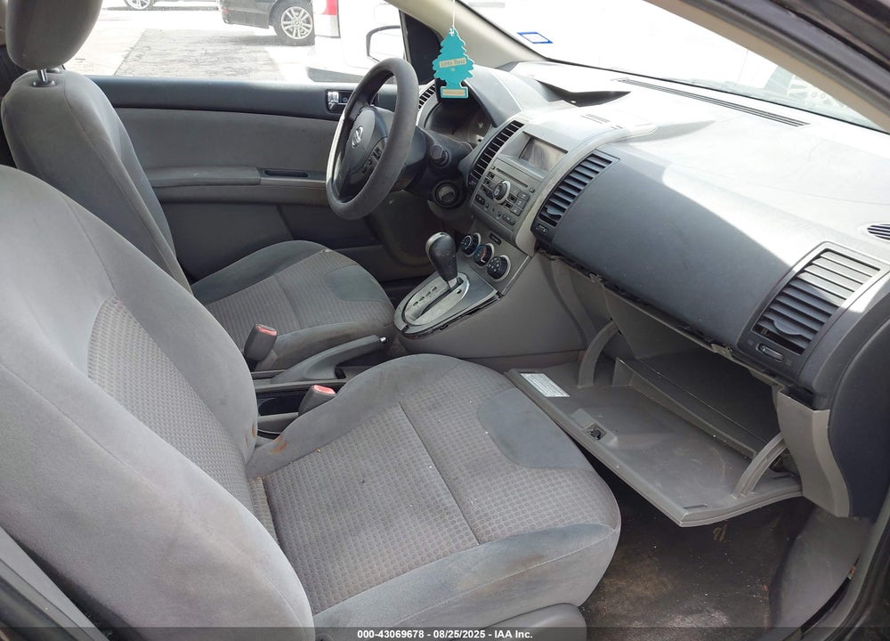 2008 NISSAN SENTRA VIN: 3N1AB61E38L684975