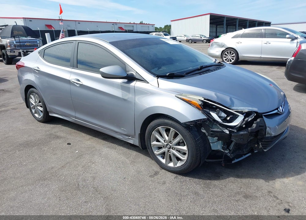 2016 HYUNDAI ELANTRA SE VIN: 5NPDH4AE1GH725356