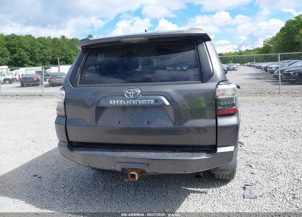 2015 TOYOTA 4RUNNER VIN: JTEBU5JR2F5275268