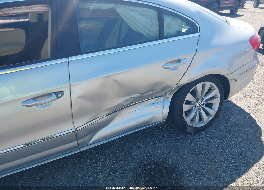2010 VOLKSWAGEN CC VIN: WVWML7AN1AE501656