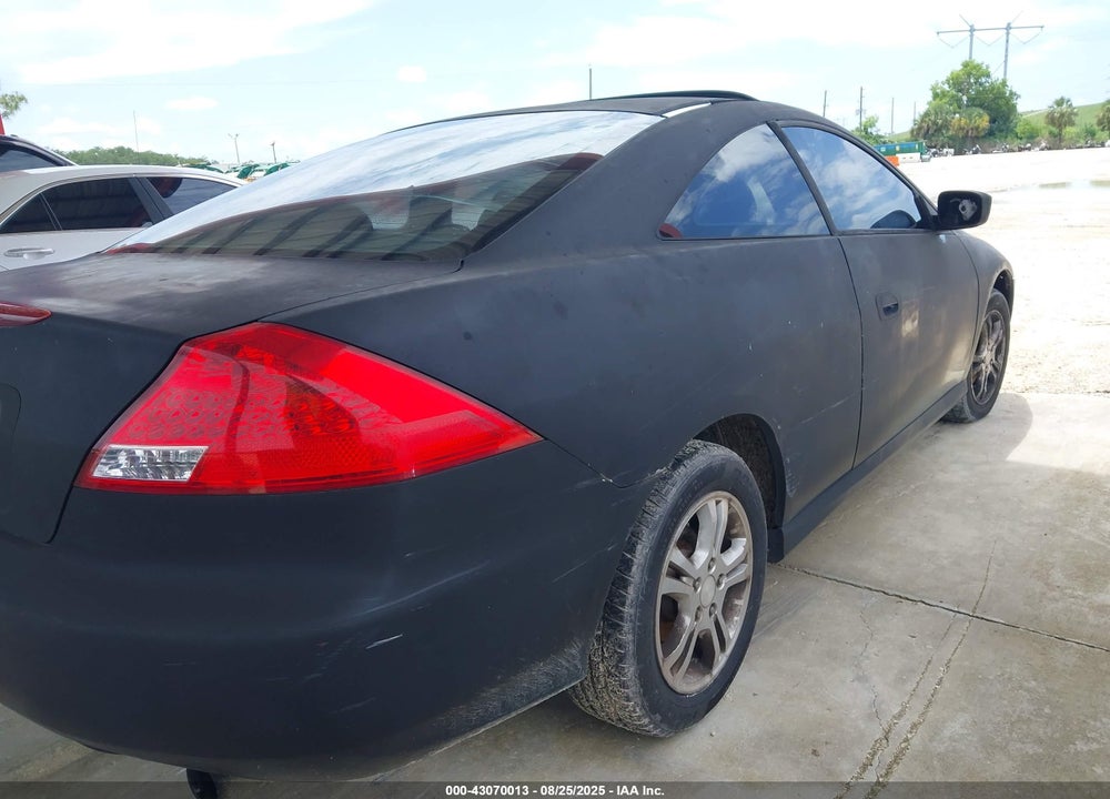 2007 HONDA ACCORD 2.4 EX VIN: 1HGCM727X7A020038