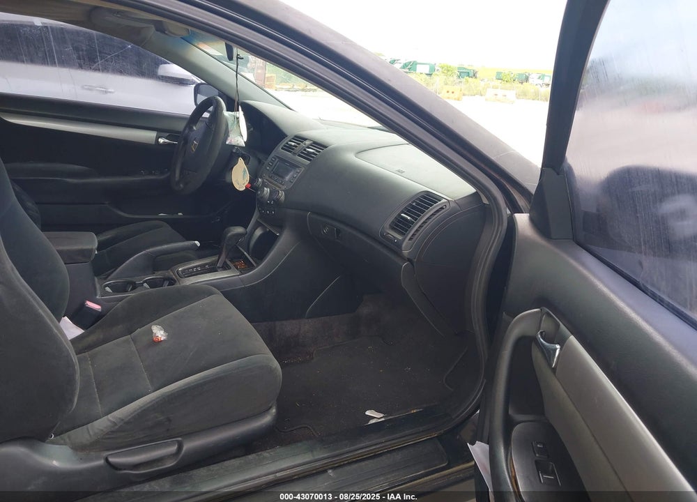 2007 HONDA ACCORD 2.4 EX VIN: 1HGCM727X7A020038
