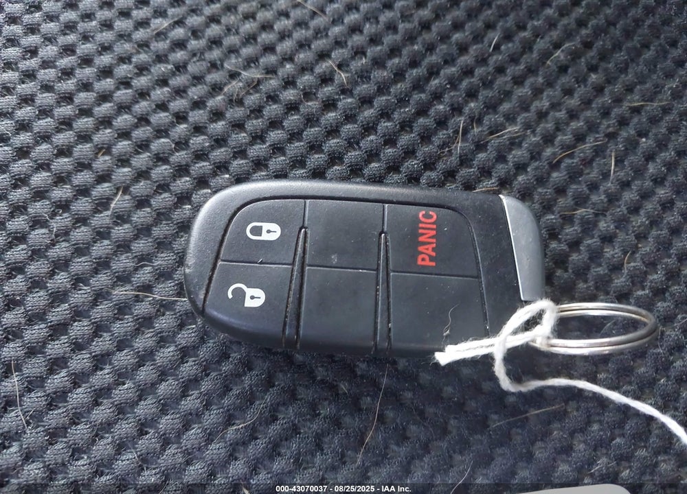 2015 DODGE JOURNEY VIN: 3C4PDCGB6FT735461