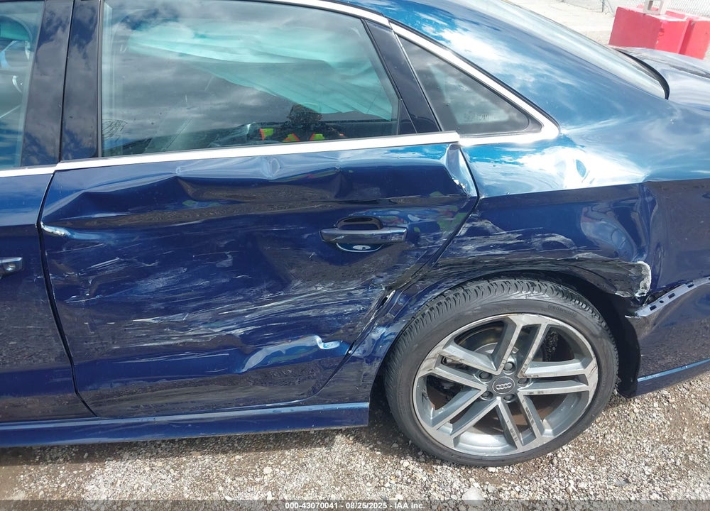 2017 AUDI A3 VIN: WAUGUGFF7H1035676