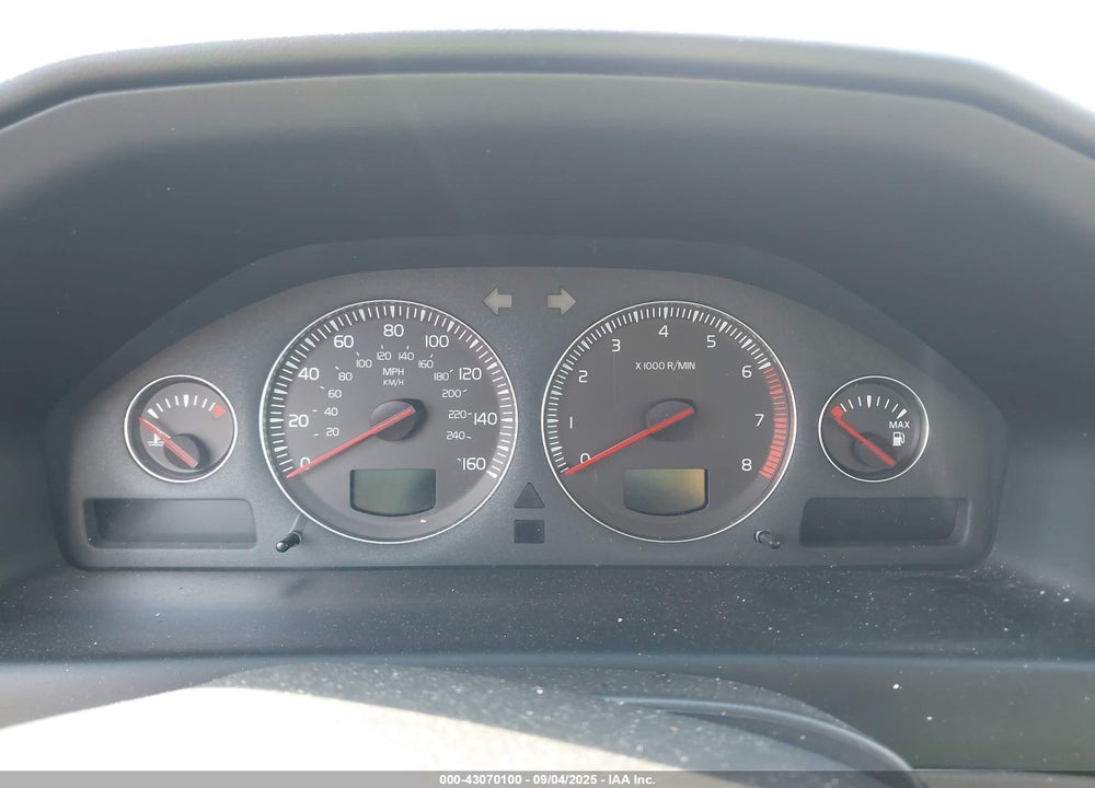 2004 VOLVO S60 2.5T VIN: YV1RS59V842327683