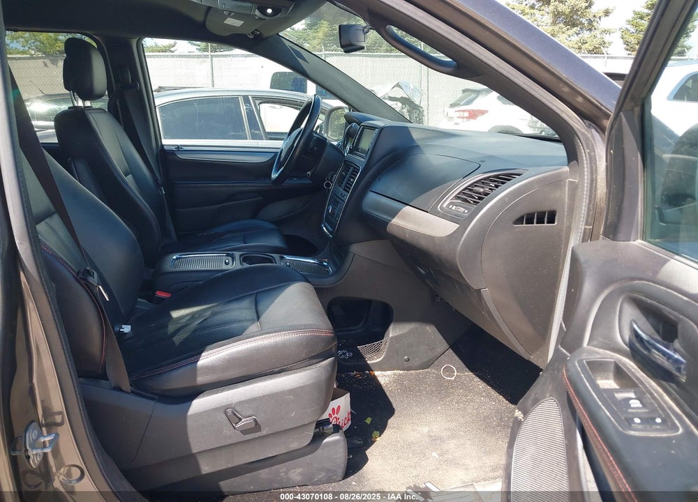 2017 DODGE GRAND CARAVAN GT VIN: 2C4RDGEGXHR862590