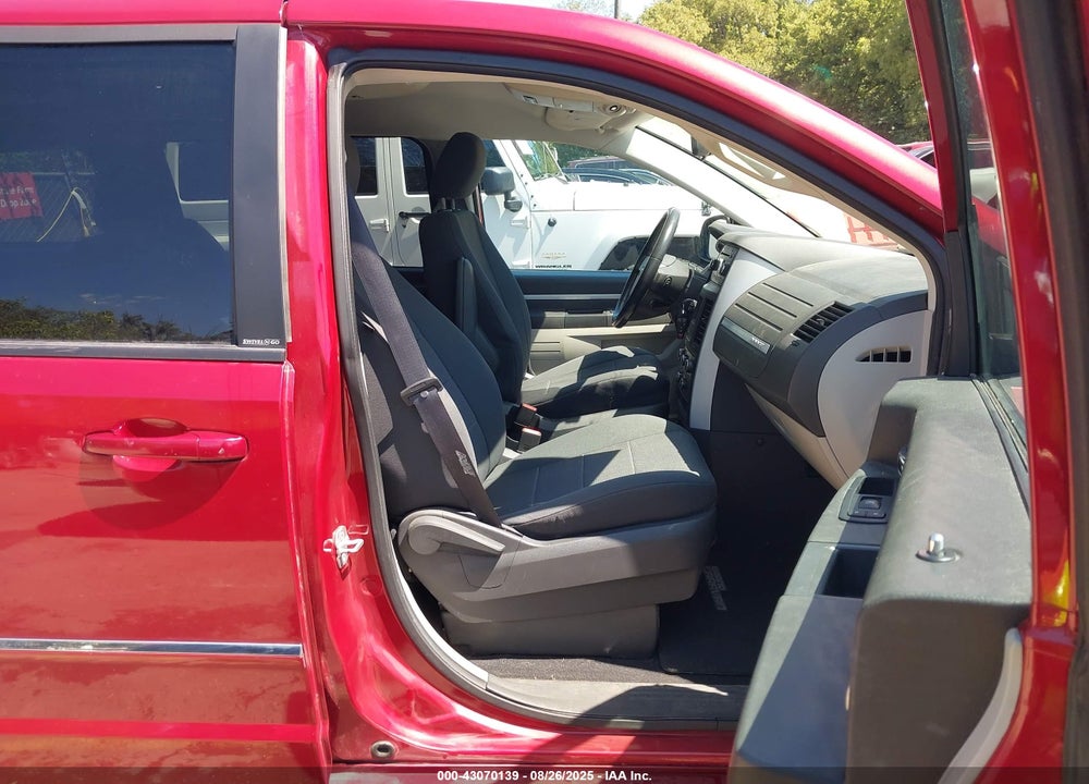 2008 DODGE GRAND CARAVAN SXT VIN: 2D8HN54P88R143046