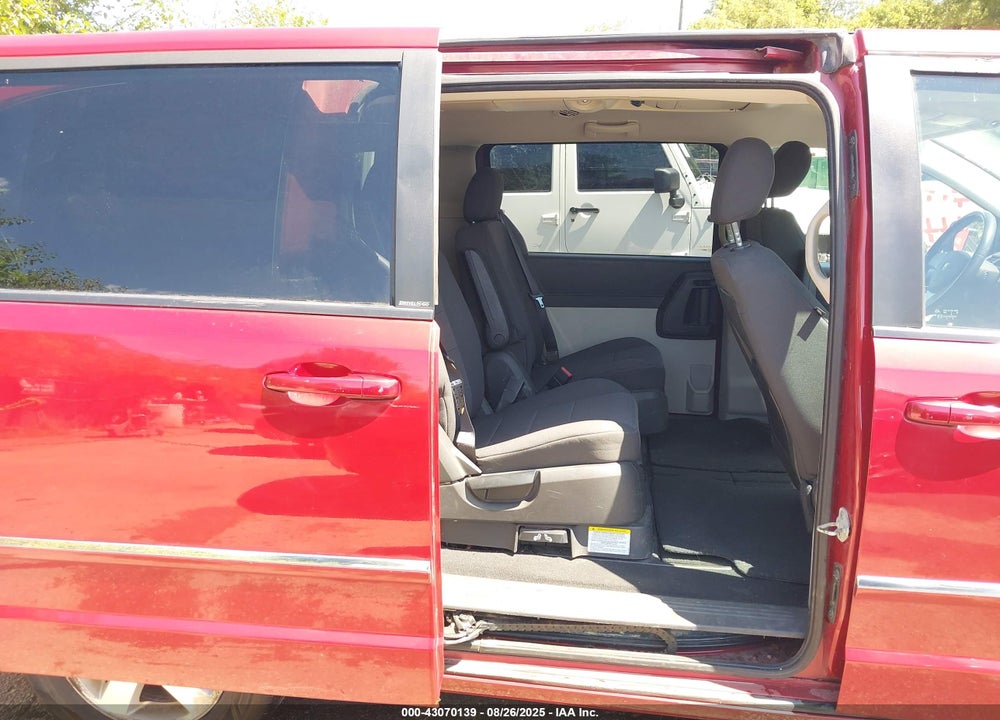 2008 DODGE GRAND CARAVAN SXT VIN: 2D8HN54P88R143046