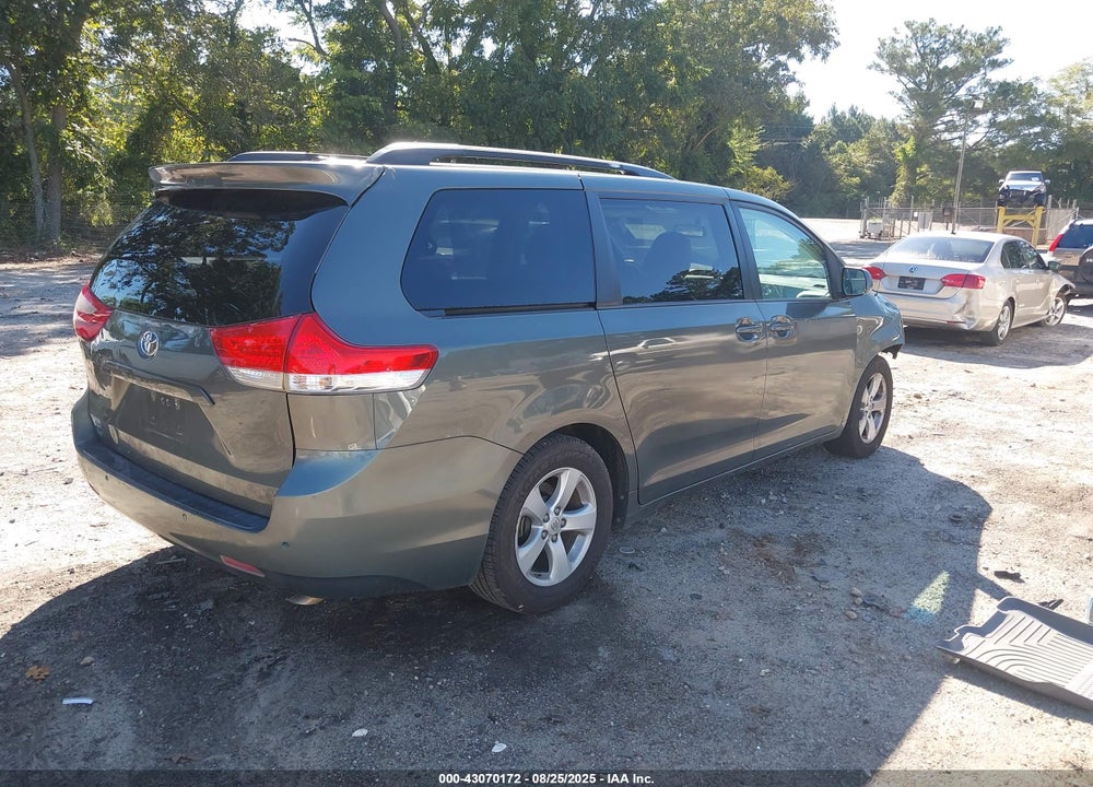 2013 TOYOTA SIENNA LE V6 8 PASSENGER VIN: 5TDKK3DC7DS311159