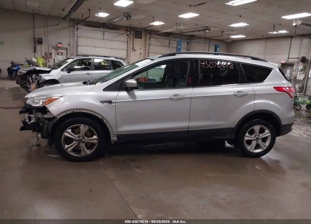 2015 FORD ESCAPE SE VIN: 1FMCU9GX1FUA33014