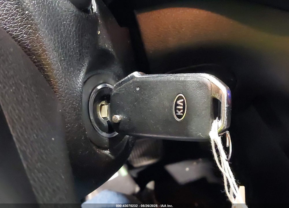 2020 KIA SOUL VIN: KNDJ23AU2L7006055
